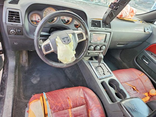 2013 DODGE CHALLENGER Base