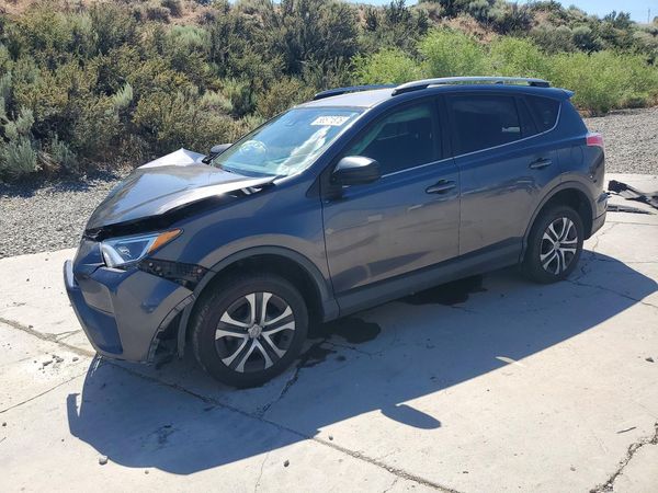 2018 TOYOTA RAV4 LE