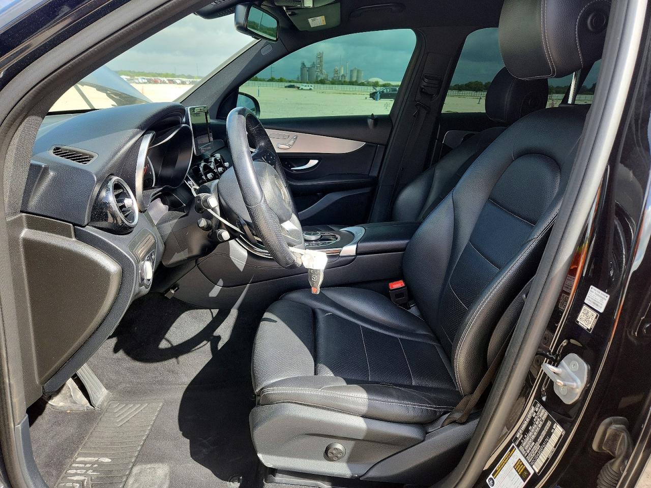 2019 MERCEDES-BENZ GLC GLC300