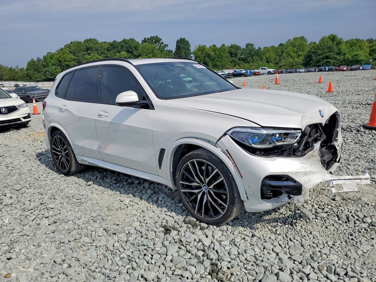 2022 BMW X5 M50i