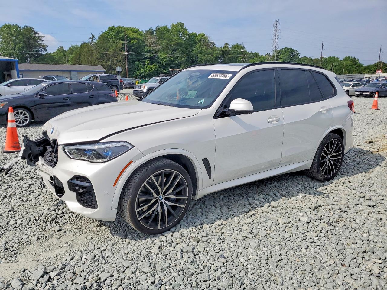 2022 BMW X5 M50i