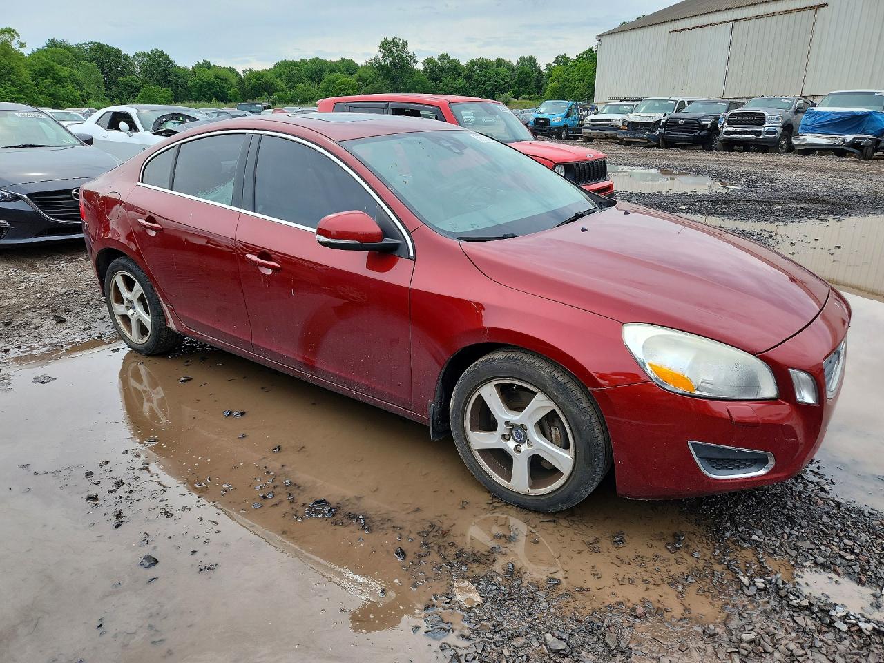 2012 VOLVO S60