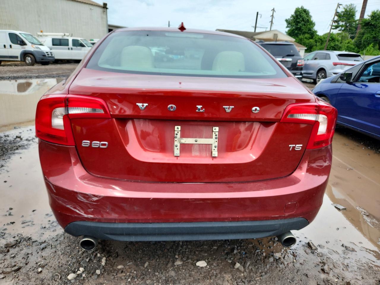 2012 VOLVO S60