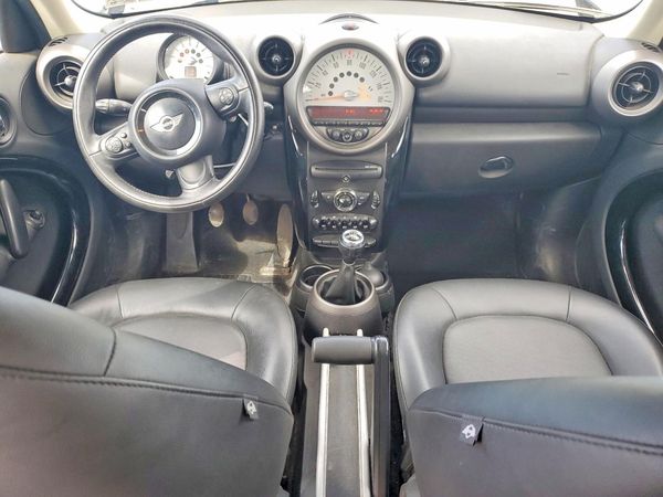 2012 MINI COOPER