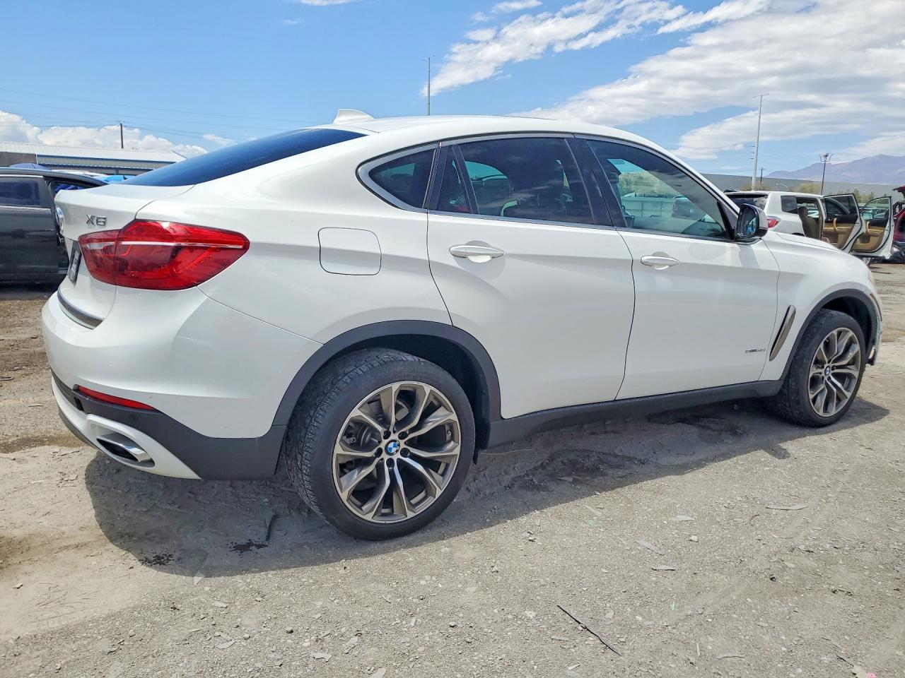 2019 BMW X6 sDrive35i