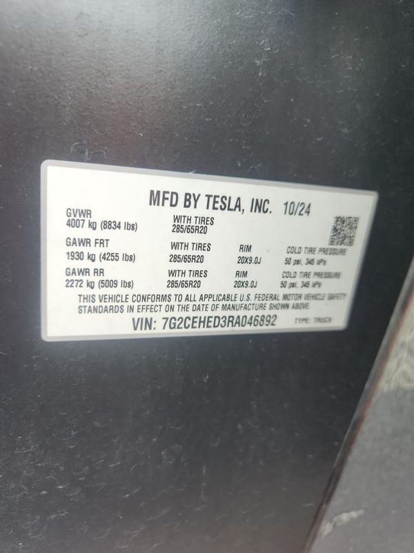 2024 TESLA CYBERTRUCK