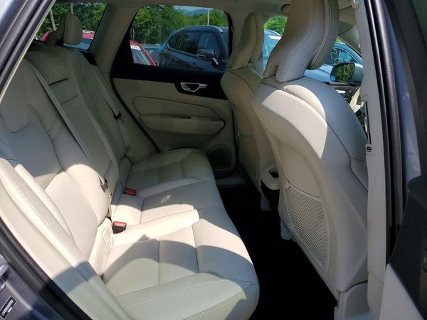 2019 VOLVO XC60