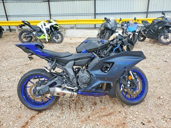 2023 YAMAHA YZFR7