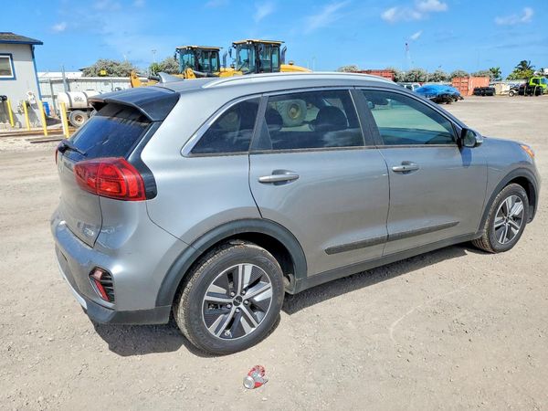 2022 KIA NIRO