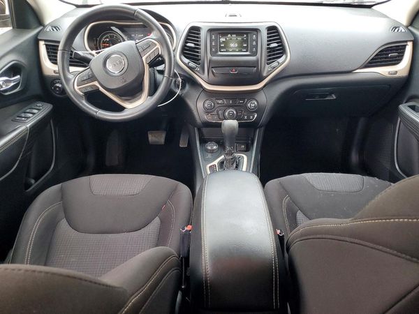 2015 JEEP CHEROKEE LATITUDE 4X4