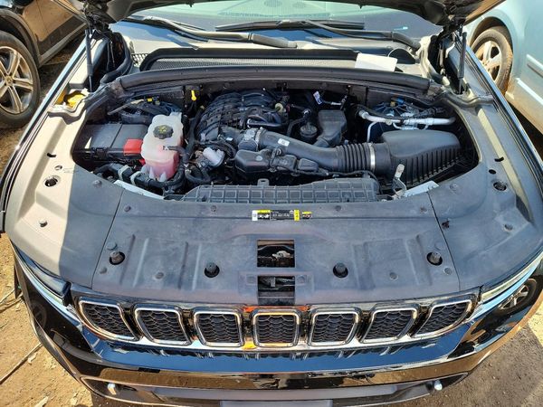 2025 JEEP GRAND CHEROKEE Overland