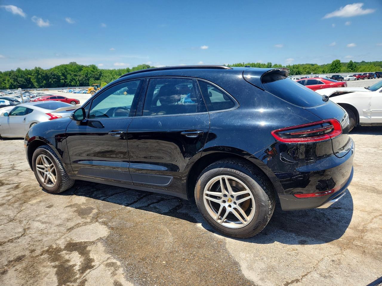 2018 PORSCHE MACAN