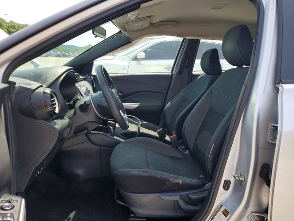 2019 NISSAN KICKS