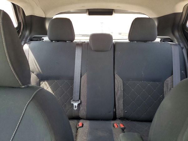 2019 NISSAN KICKS