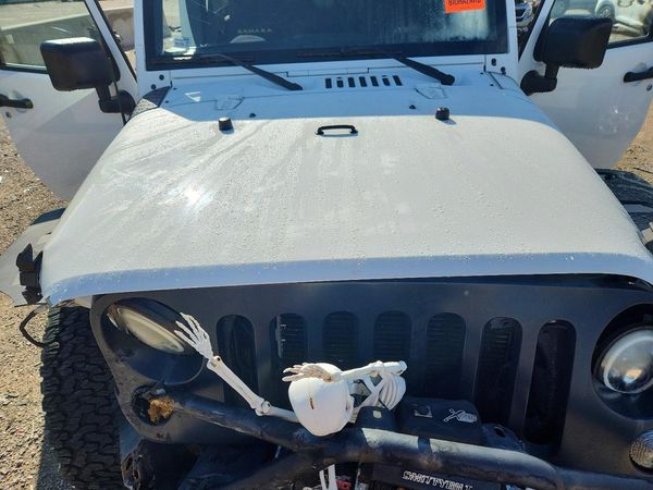 2015 JEEP WRANGLER UNLIMITED SAHARA 4X4