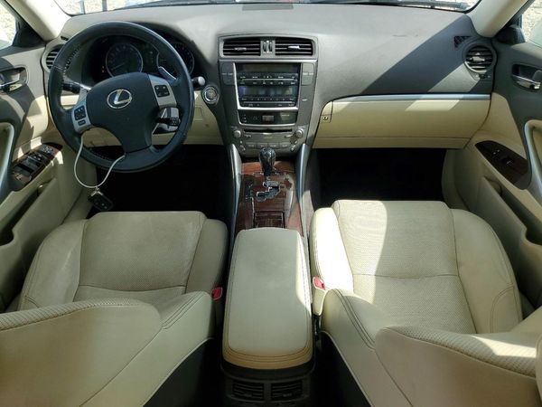 2013 LEXUS IS 250