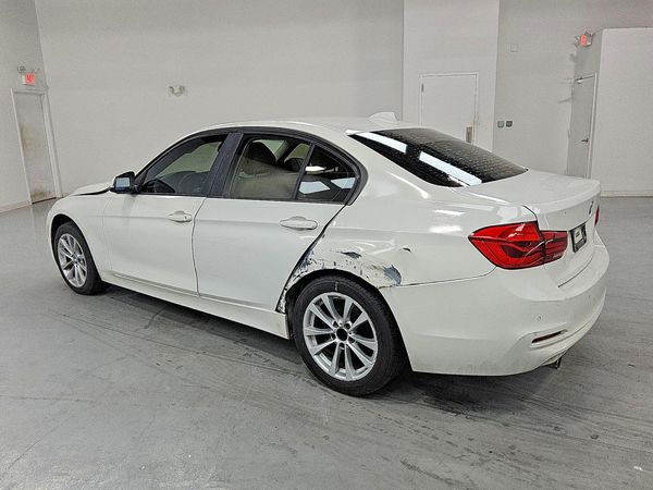 2017 BMW 320