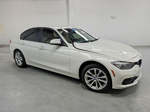 2017 BMW 320