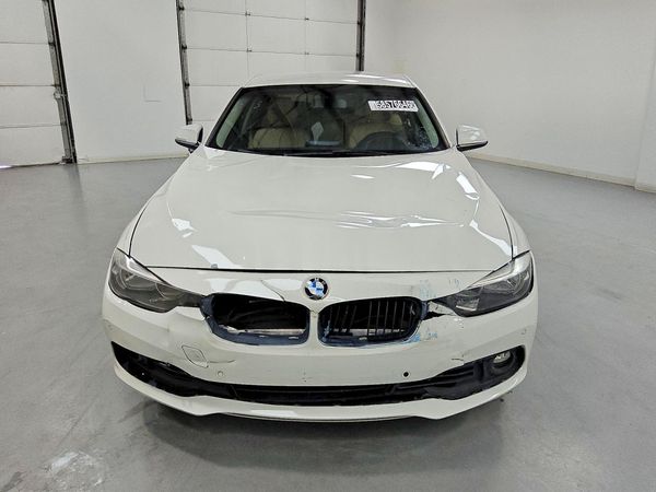 2017 BMW 320