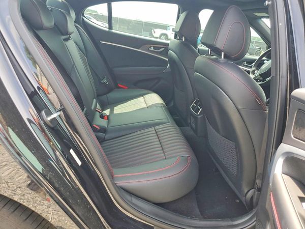 2024 GENESIS G70
