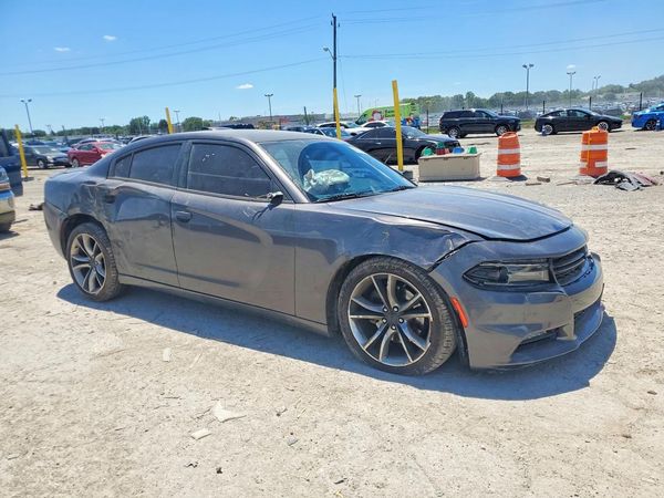 2015 DODGE CHARGER R/T