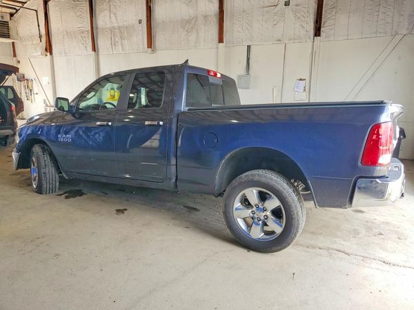 2018 RAM 1500 SLT QUAD CAB 4X4