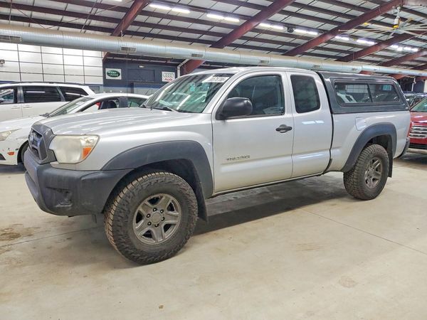 2013 TOYOTA TACOMA