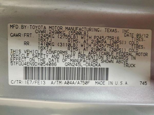 2013 TOYOTA TACOMA Delux