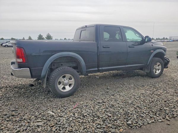 2015 RAM 2500 POWER WAGON CREW CAB
