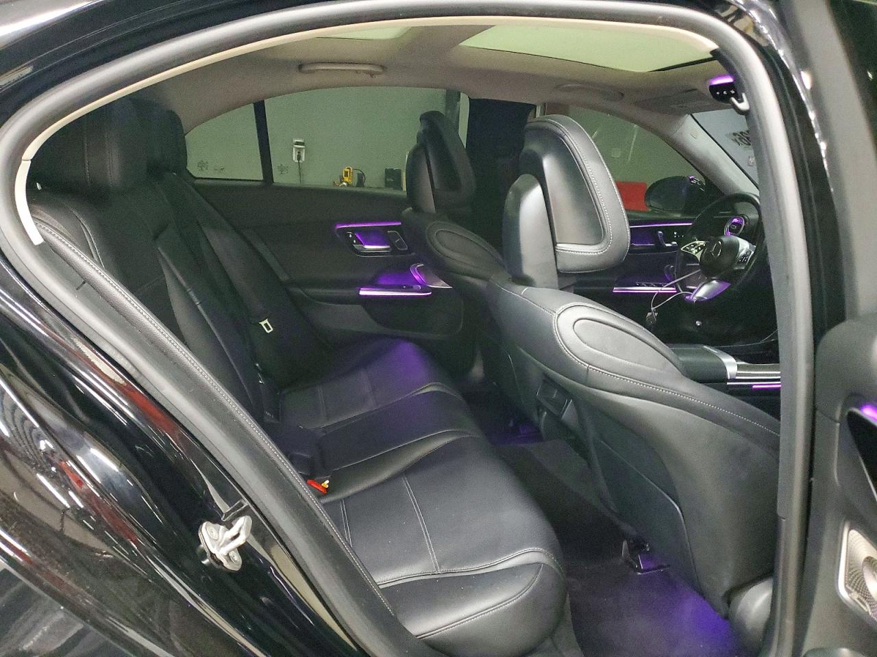 2022 MERCEDES-BENZ C C300