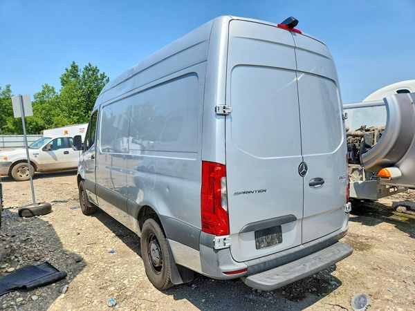 2020 MERCEDES-BENZ SPRINTER 907 (VS30)