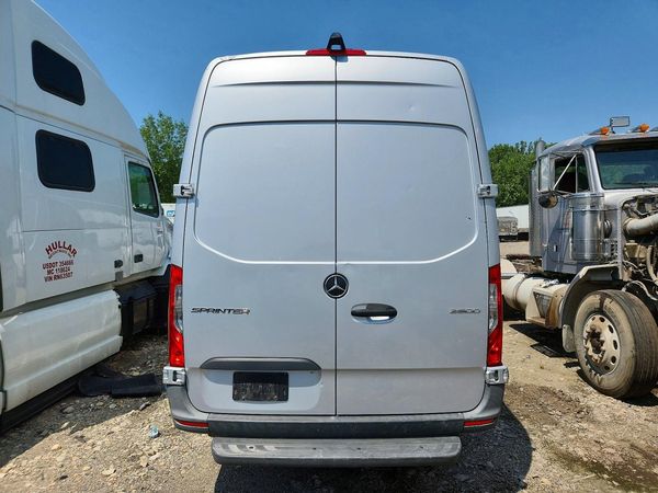 2020 MERCEDES-BENZ SPRINTER 907 (VS30)
