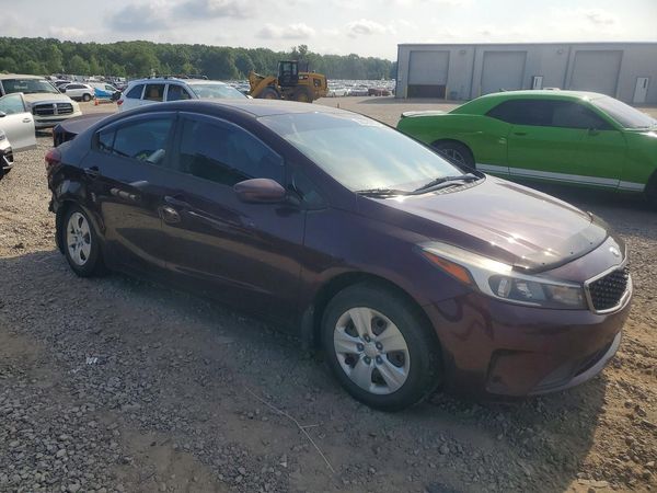 2018 KIA FORTE LX Base