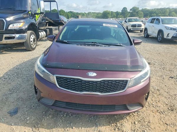 2018 KIA FORTE LX Base