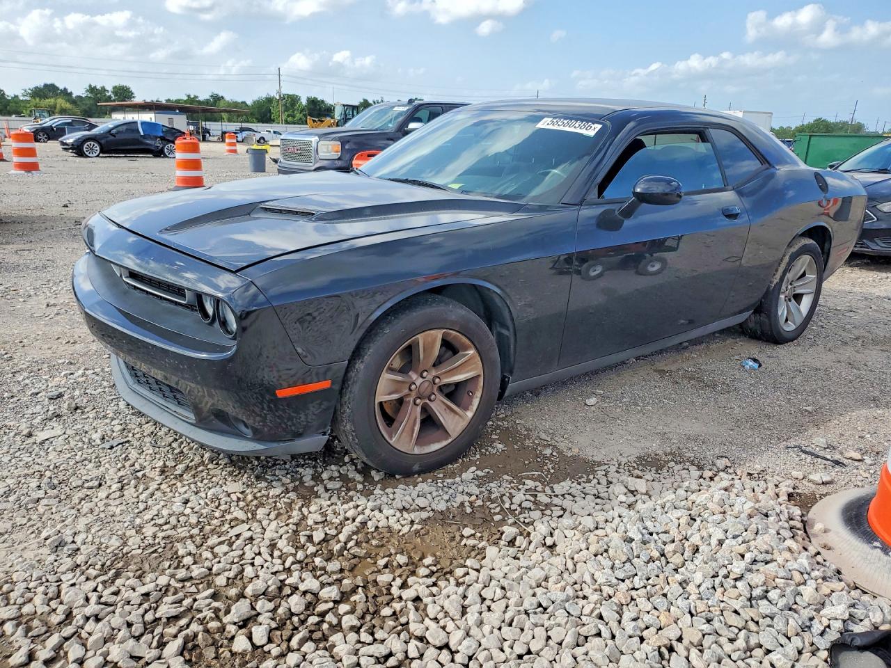 2016 DODGE CHALLENGER SXT
