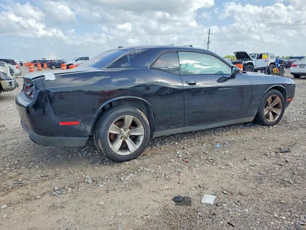 2016 DODGE CHALLENGER SXT