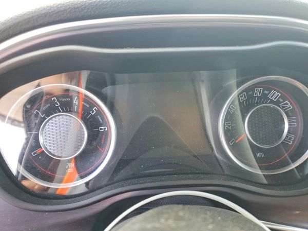 2016 DODGE CHALLENGER SXT