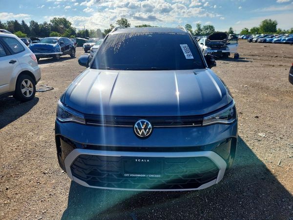2025 VOLKSWAGEN TAOS 4Motion SE