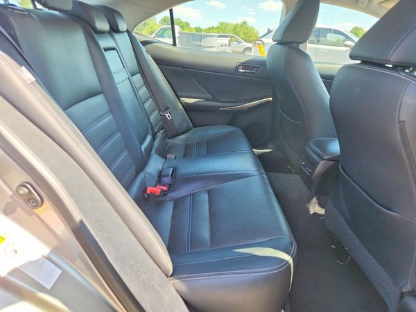 2015 LEXUS IS 250