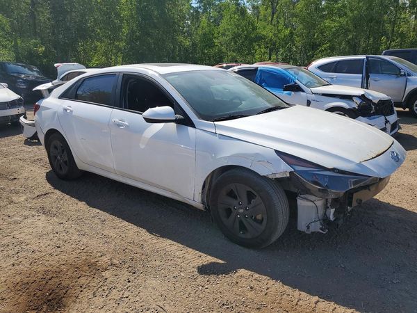 2023 HYUNDAI ELANTRA SEL — Passenger 3/4