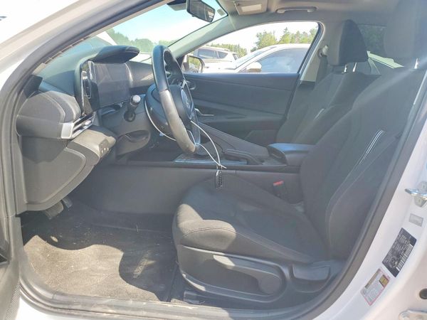 2023 HYUNDAI ELANTRA SEL — DENT