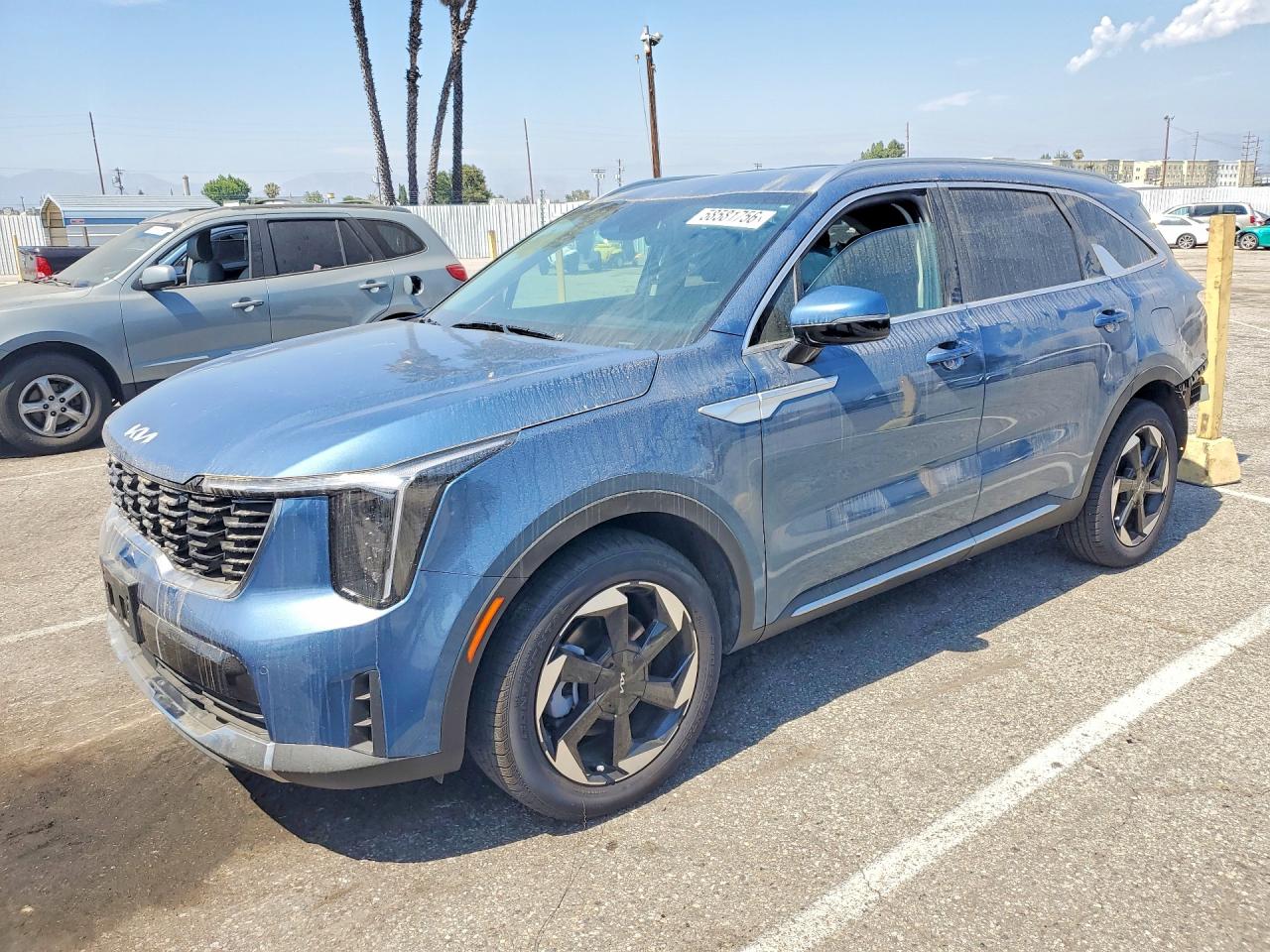 2025 KIA SORENTO