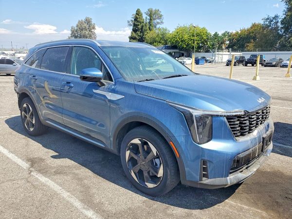 2025 KIA SORENTO