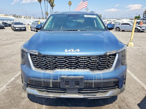 2025 KIA SORENTO
