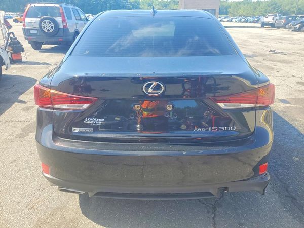 2018 LEXUS IS 300