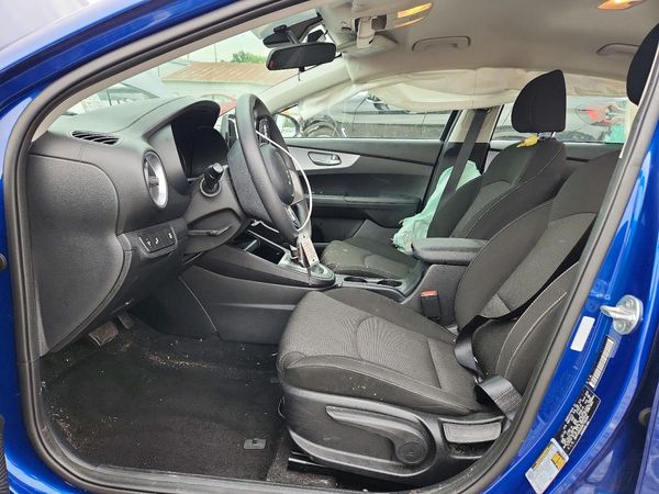 2024 KIA FORTE LX, LXS