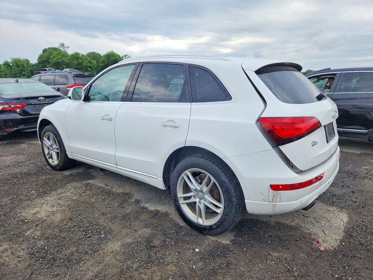 2017 AUDI Q5 quattro Premium Plus