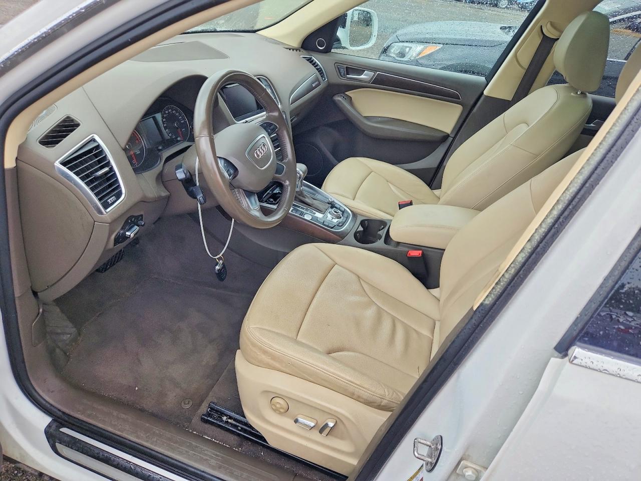 2017 AUDI Q5 quattro Premium Plus