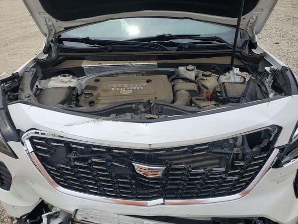 2020 CADILLAC XT4 Premium Luxury