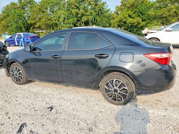 2017 TOYOTA COROLLA